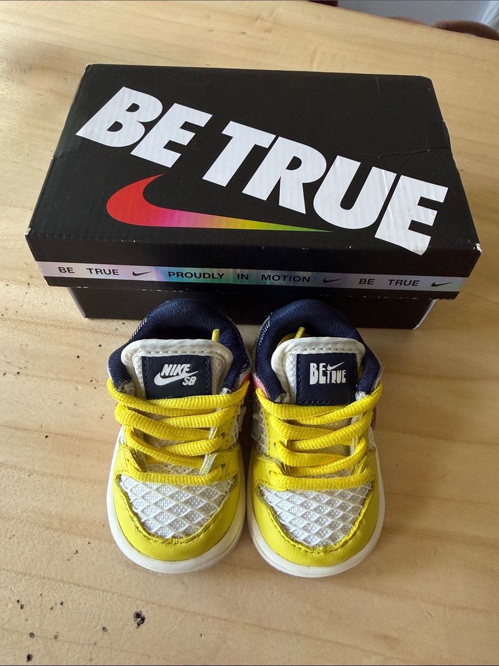 Nike Kids' Yellow & Navy Be True Sneakers